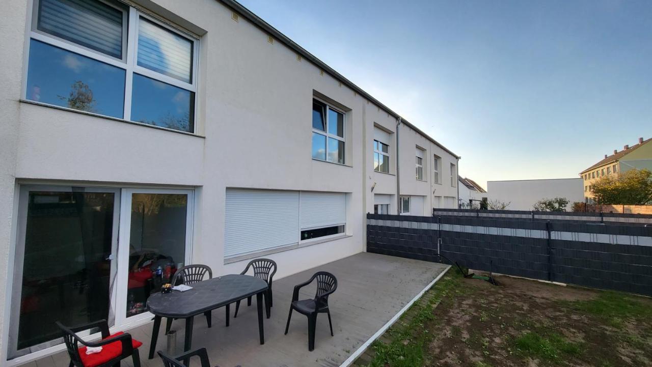 Luxus Ferienwohnung Irxleben Exterior foto